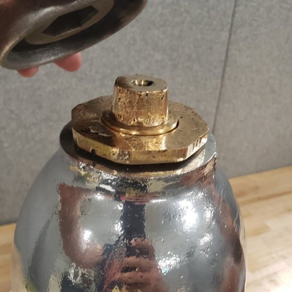 Kennedy Hydrant - Picture 5 of 5